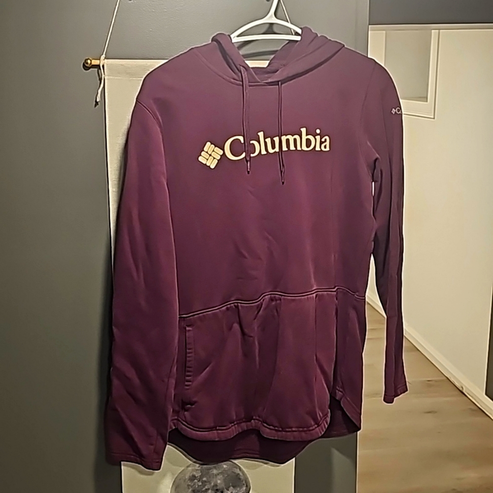 Columbia hoodie